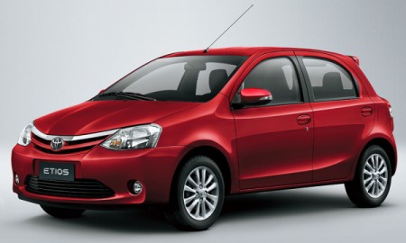 TOYOTA-ETIOS-2015-3